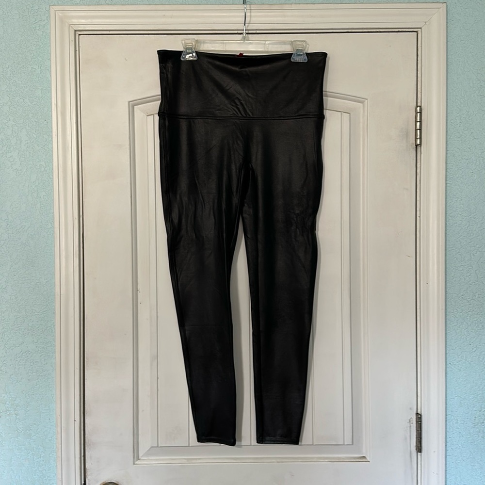 SPANX liquid leggings size 1x